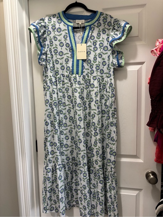 entro Dresses & Skirts - entro White Dress with Blue and Green Floral Print